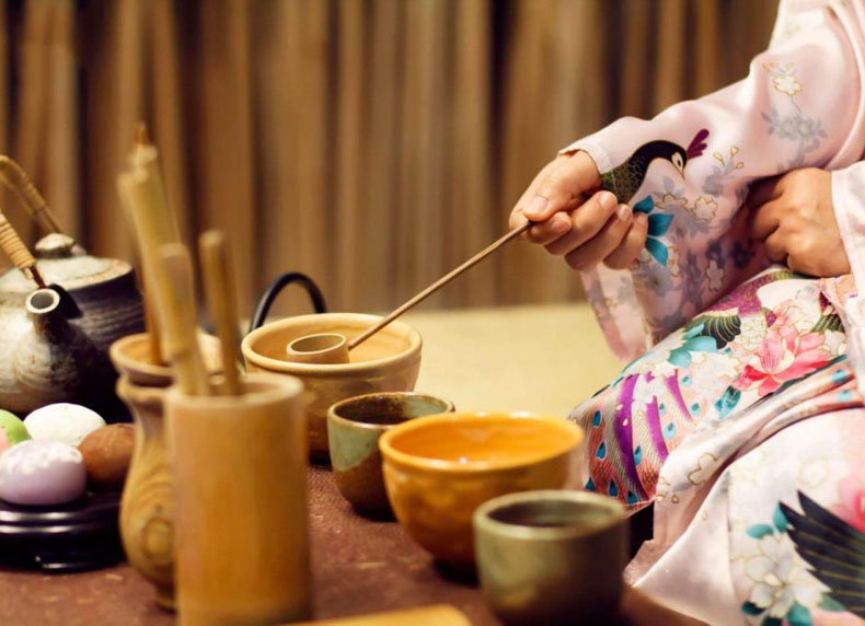 Sự cầu kỳ và tinh tế khi thưởng thức trà đạo Nhật Bản